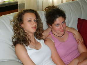 Лена и Эся Рожавские. Израиль, 2007
